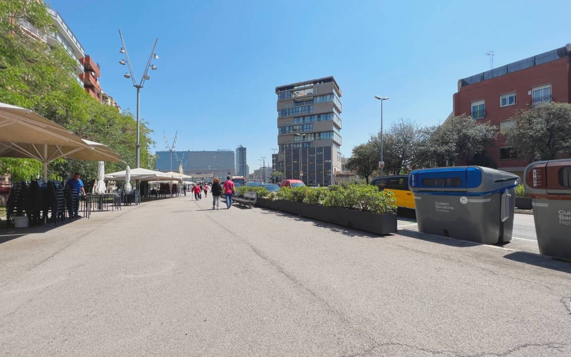 Photo of Others in Sants