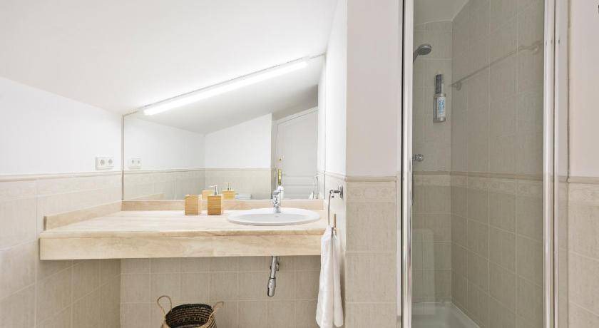 Photo of Bathroom in Teia