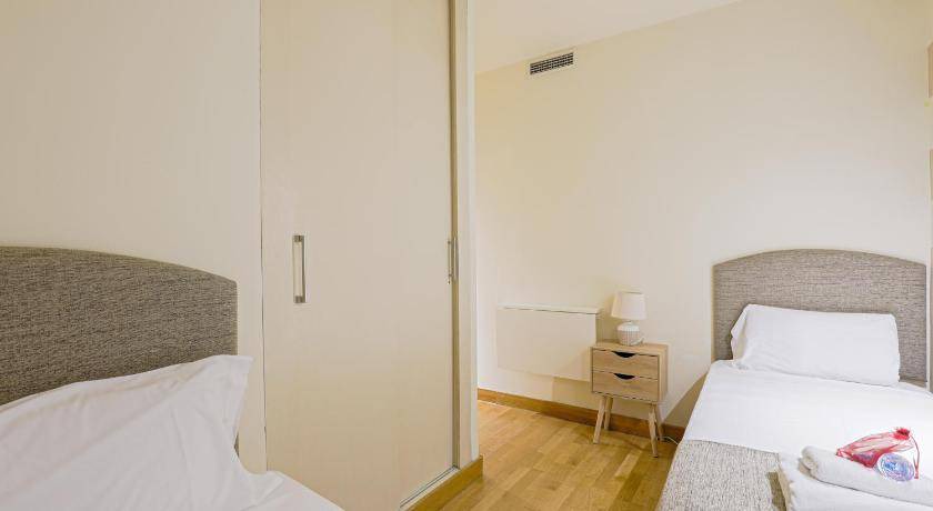 Photo of Bedroom in Sant Gervasi – la Bonanova