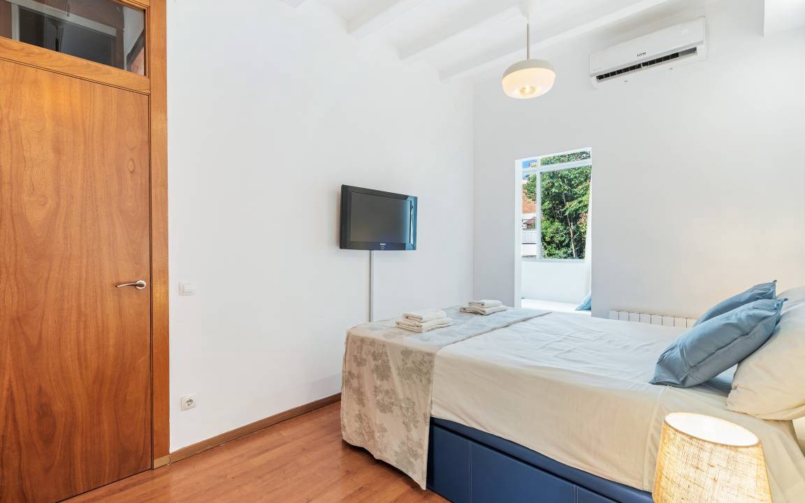 Photo of Bedroom in El Camp de l'Arpa del Clot