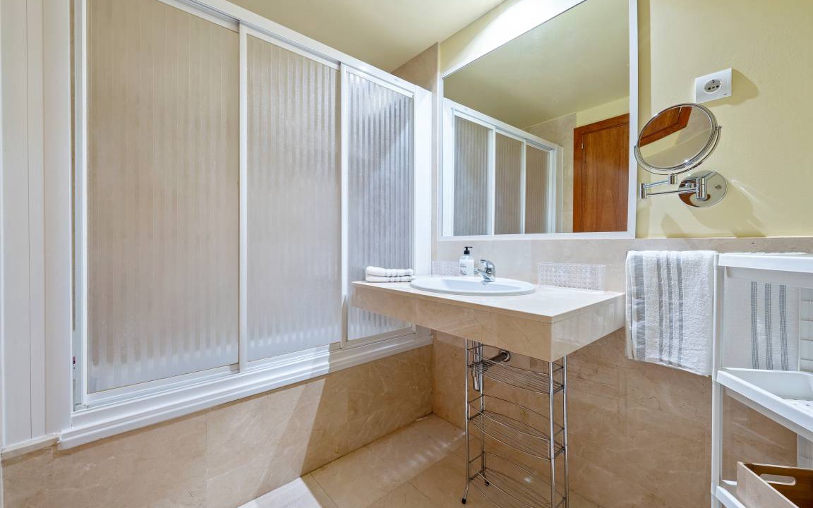 Photo of Bathroom in Cubelles