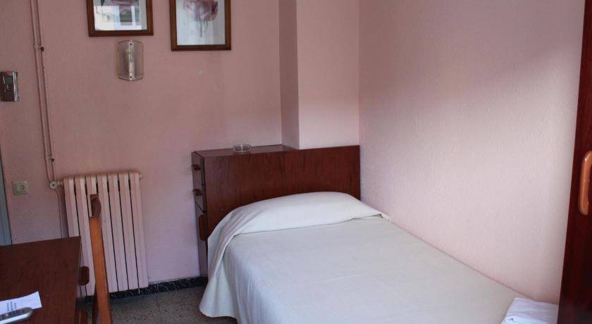 Photo of Bedroom in Badalona