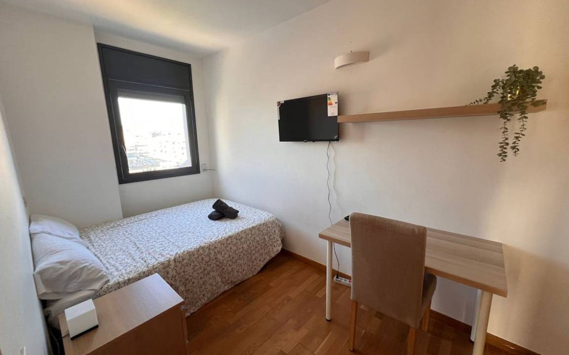 Photo of Bedroom in Badalona