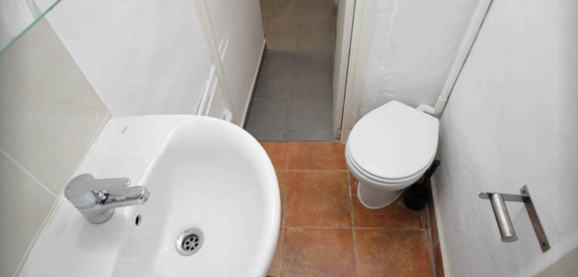 Photo of Bathroom in El Born