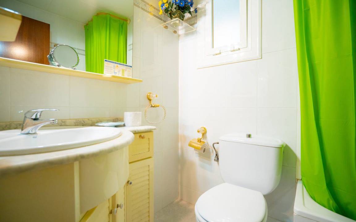 Photo of Bathroom in Les Corts