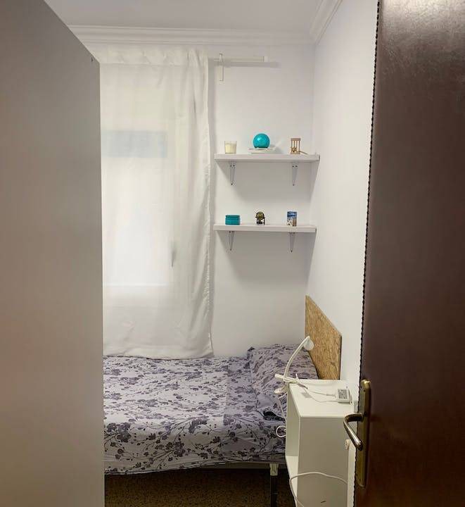 Photo of Bedroom in Terrassa