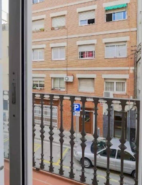 Photo of Patio Balcony in El Camp de l'Arpa del Clot