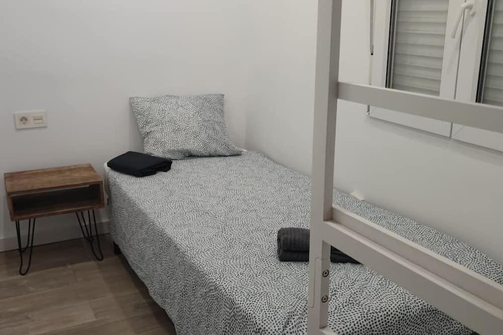 Photo of Bedroom in Cornella de Llobregat