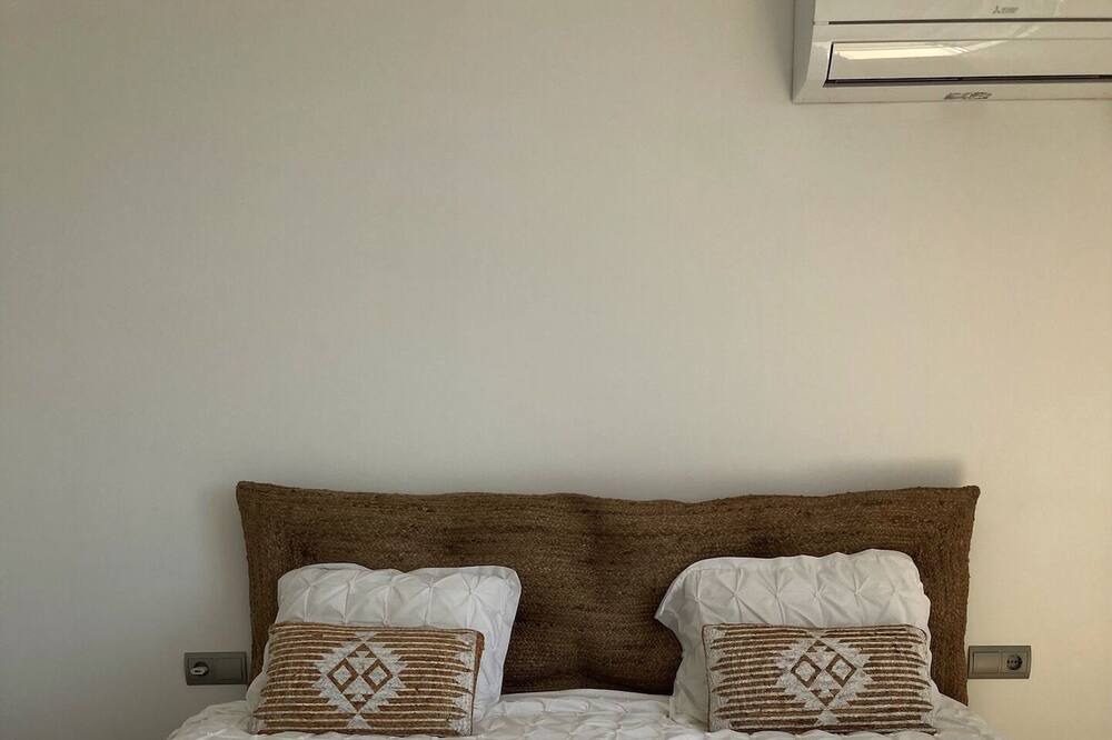 Photo of Bedroom in Canyelles