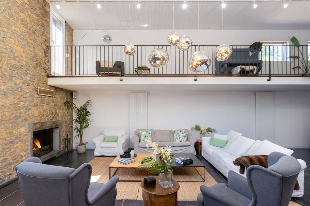 Photo of Livingroom in Castellcir
