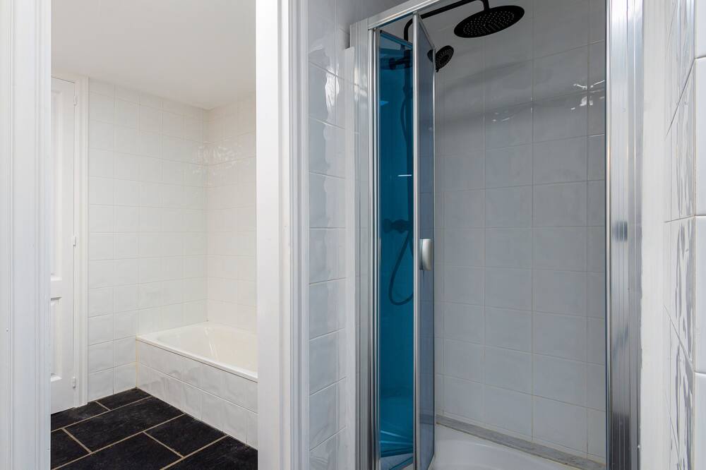 Photo of Bathroom in Castellcir