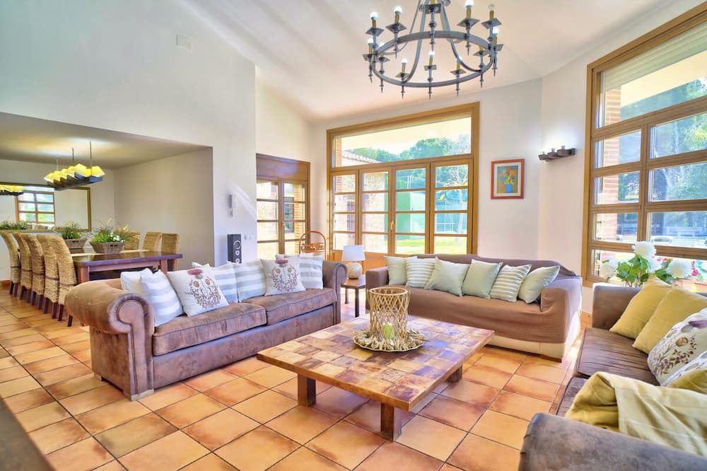 Photo of Livingroom in Sant Andreu de Llavaneres