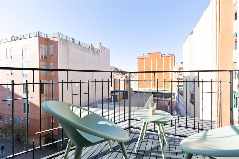 Photo of Patio Balcony in L'Hospitalet de Llobregat
