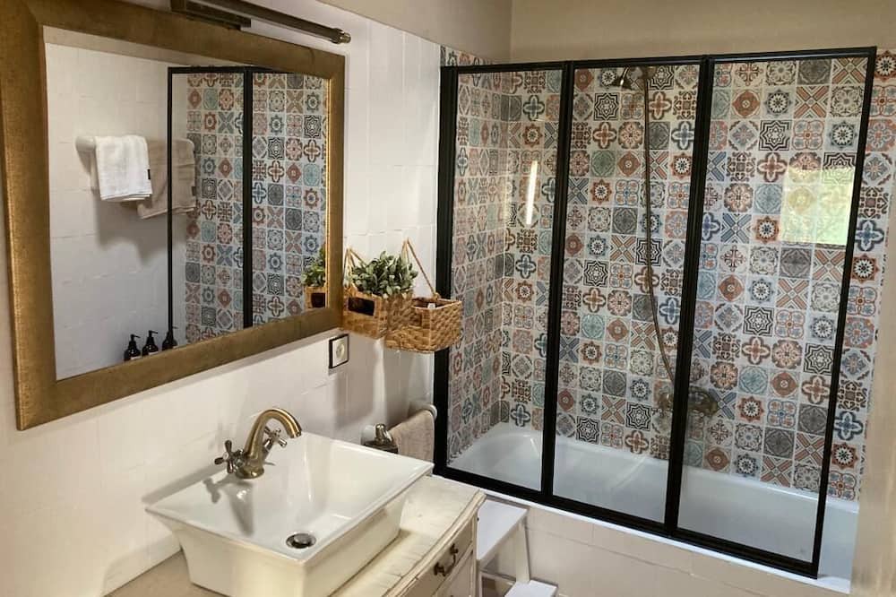 Photo of Bathroom in Els Hostalets de Pierola