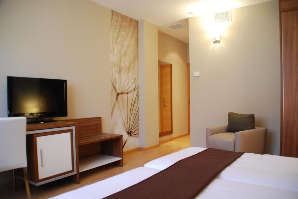 Photo of Bedroom in Vallromanes