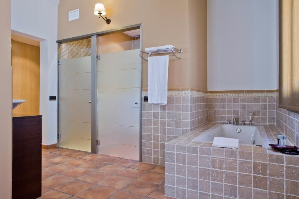 Photo of Bathroom in Vallromanes