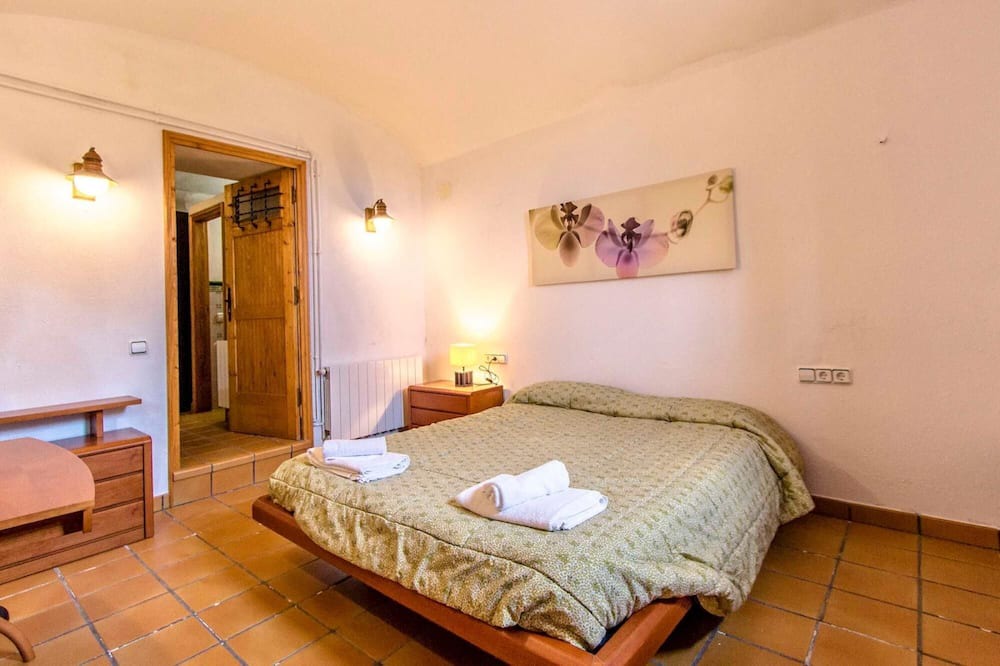Photo of Bedroom in Rellinars