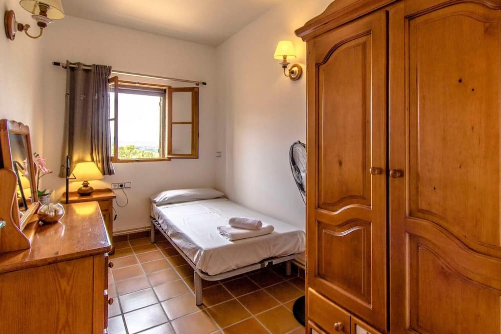 Photo of Bedroom in Rellinars