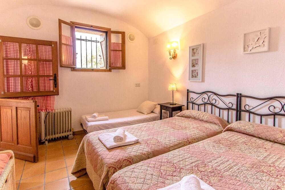 Photo of Bedroom in Rellinars