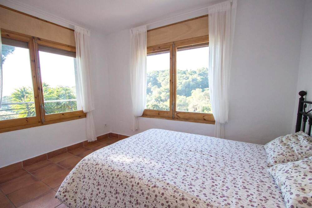 Photo of Bedroom in Sant Cebria de Vallalta