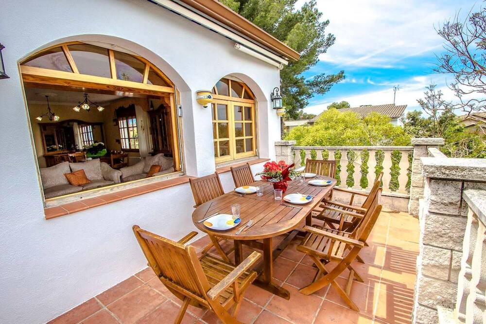 Photo of Outdoor in Castellet i la Gornal