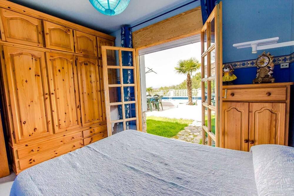 Photo of Bedroom in Castellet i la Gornal
