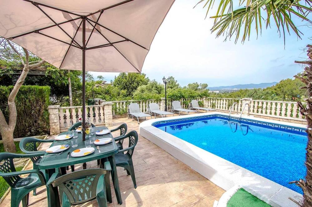 Photo of Outdoor in Castellet i la Gornal