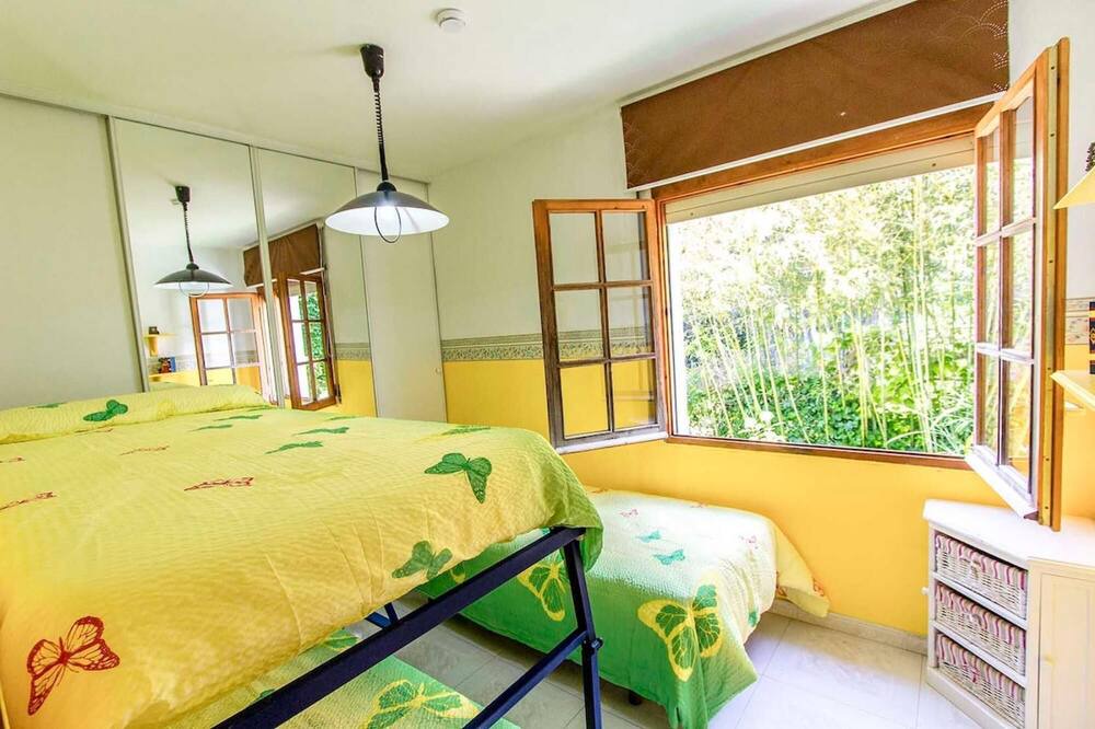 Photo of Bedroom in Castellet i la Gornal