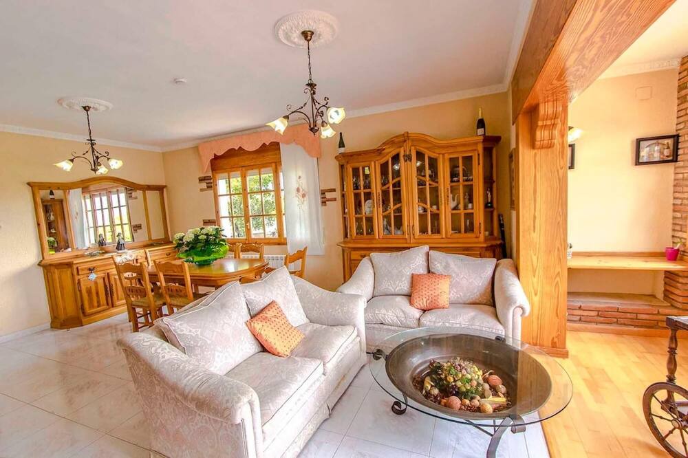 Photo of Livingroom in Castellet i la Gornal