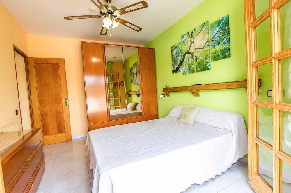 Photo of Bedroom in Castellet i la Gornal