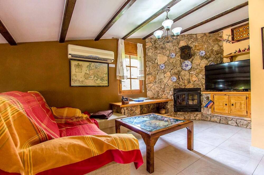 Photo of Livingroom in Castellet i la Gornal
