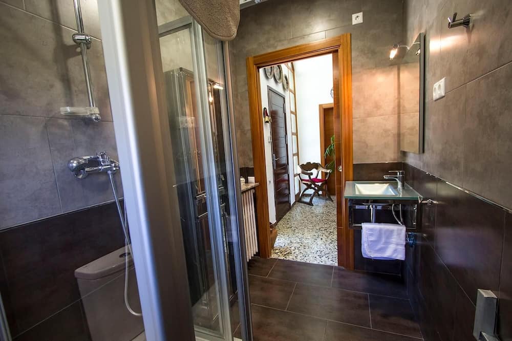 Photo of Bathroom in Castellar del Valles