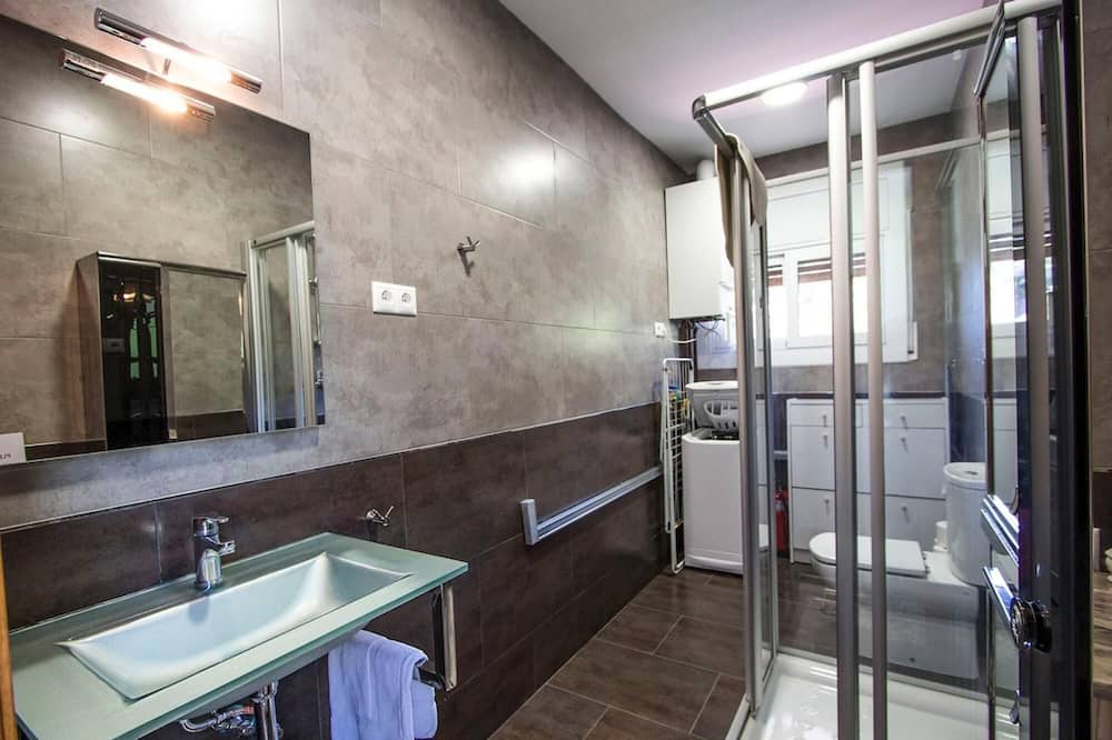 Photo of Bathroom in Castellar del Valles