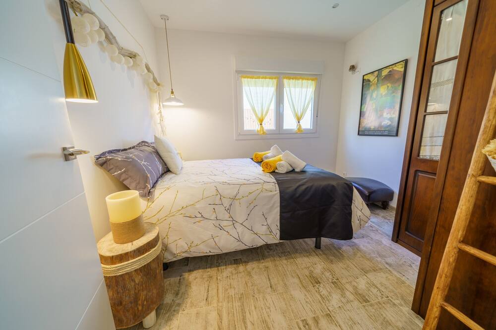 Photo of Bedroom in Tordera