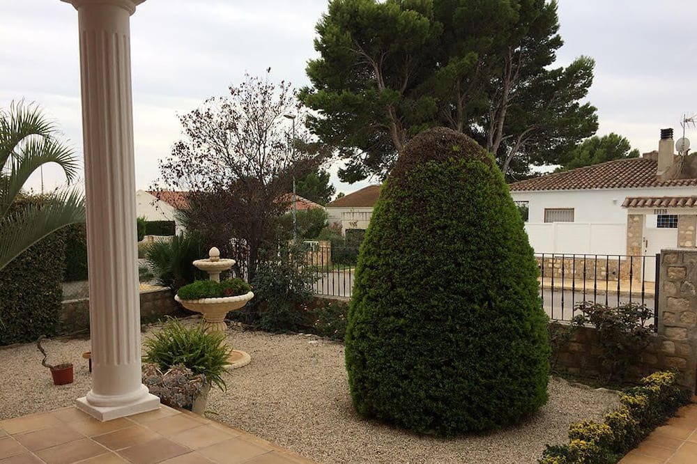Photo of Outdoor in L Almadrava