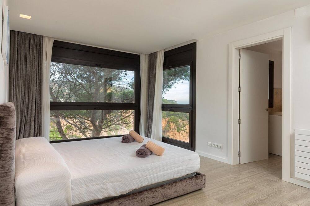 Photo of Bedroom in Nou Barris