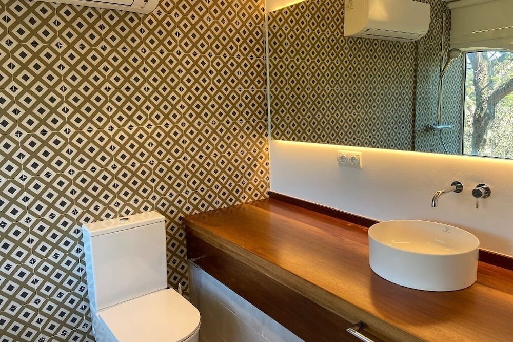 Photo of Bathroom in Nou Barris