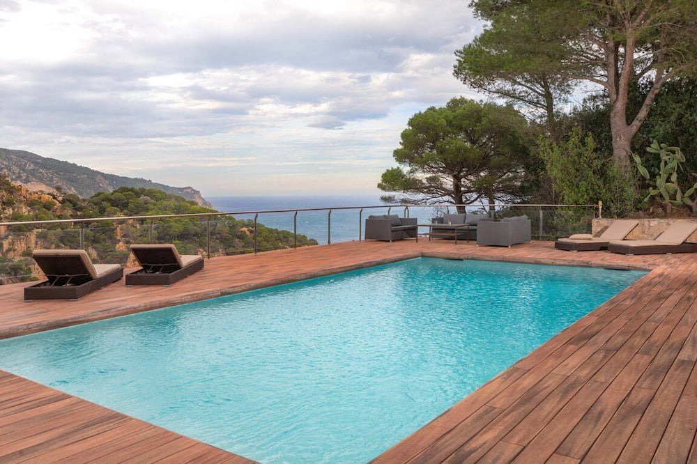 Photo of Outdoor in Nou Barris