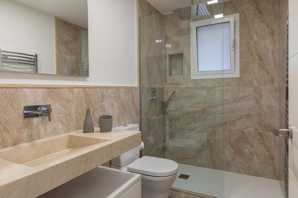 Photo of Bathroom in Nou Barris