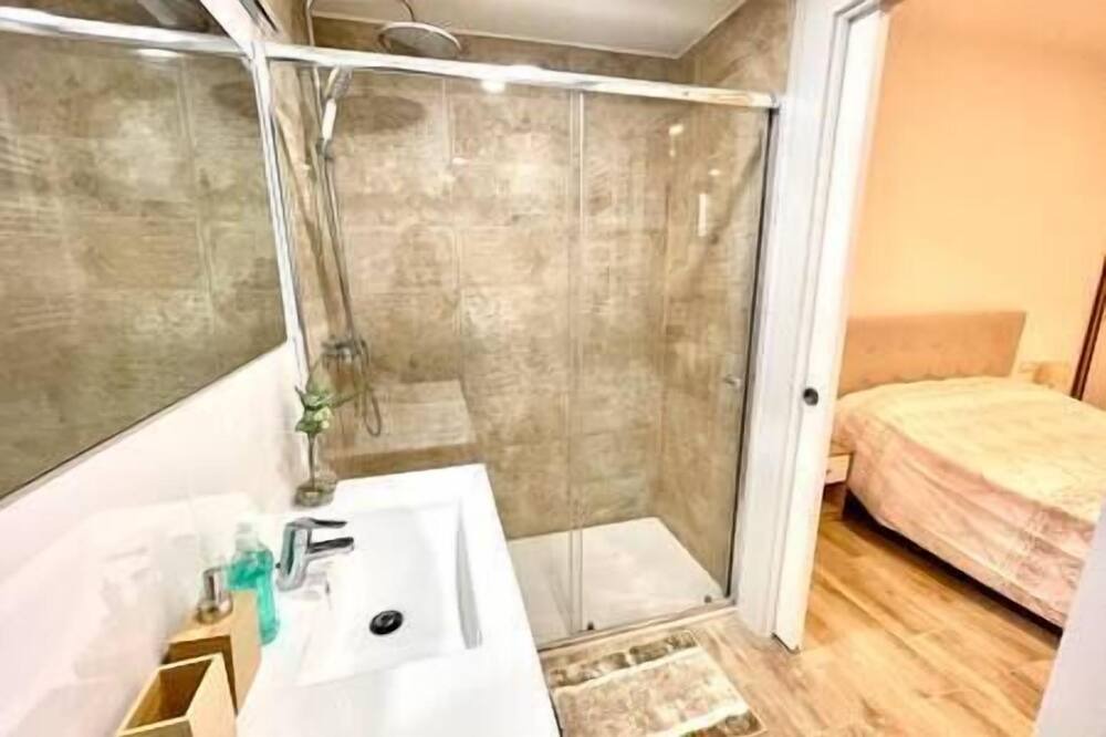 Photo of Bathroom in Barri Antic