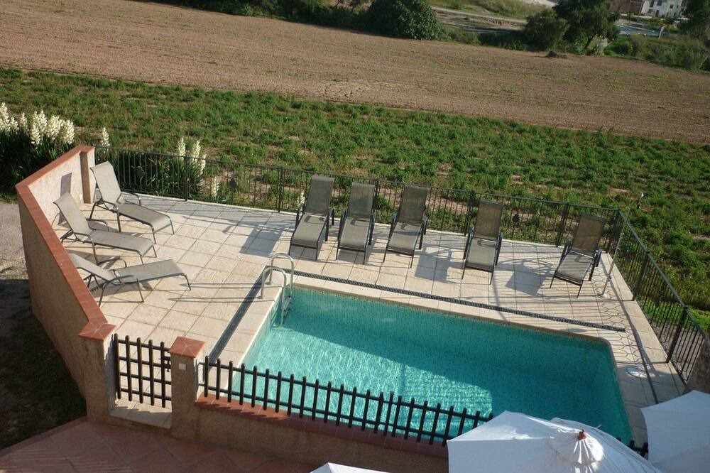 Photo of Outdoor in Maians