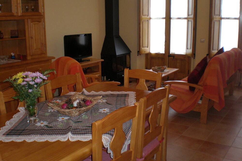 Photo of Livingroom in Maians