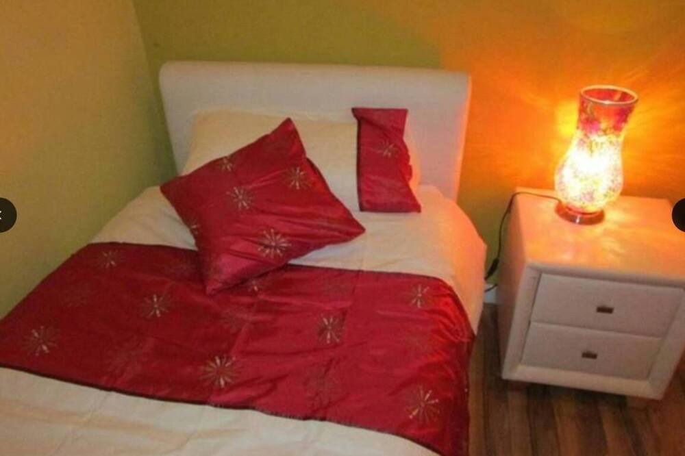 Photo of Bedroom in Nou Barris