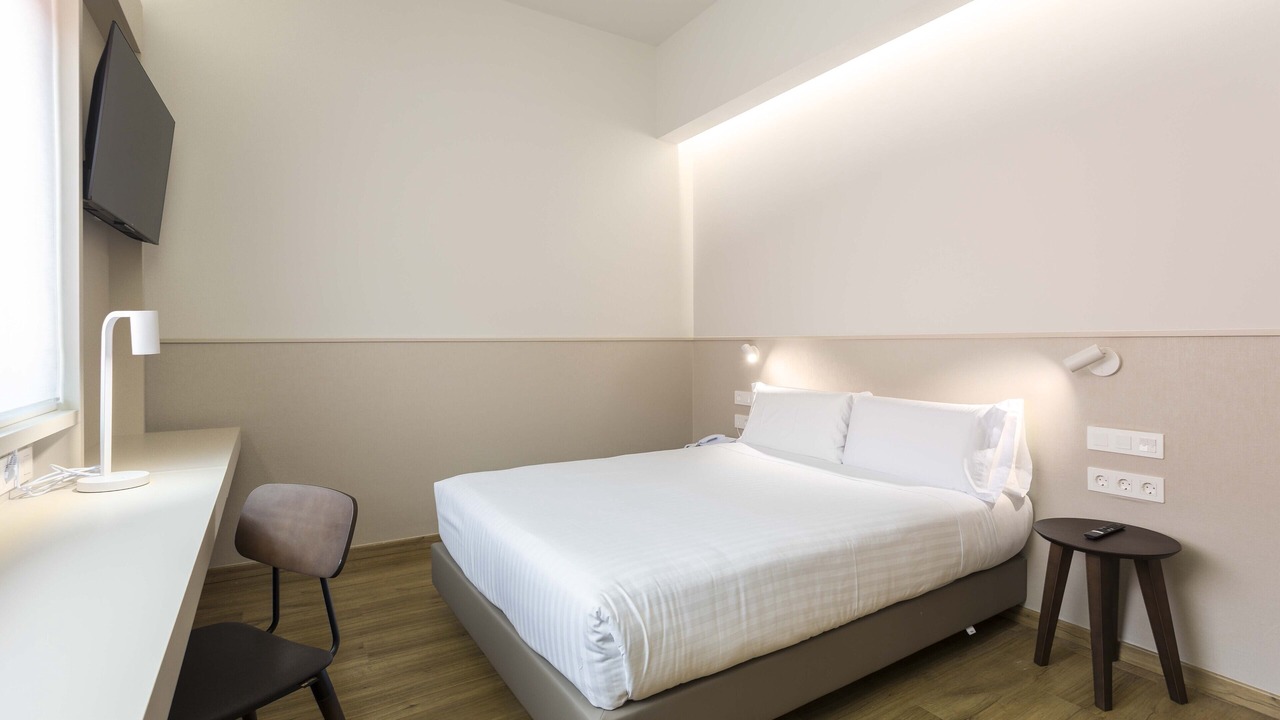 Photo of Bedroom in Terrassa