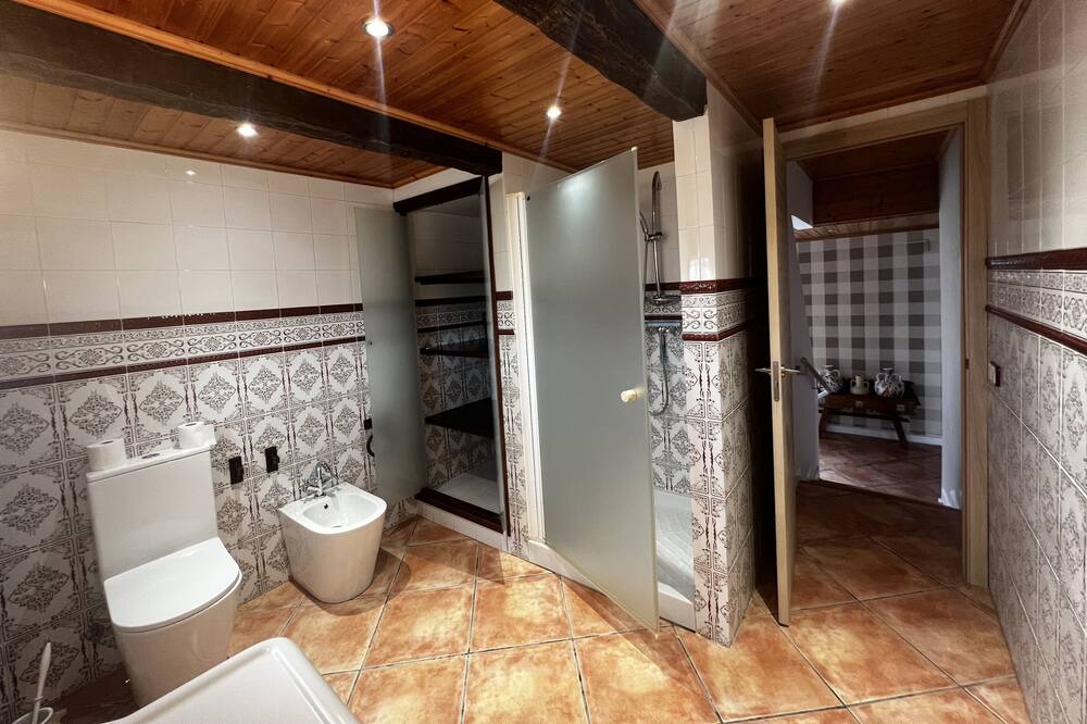 Photo of Bathroom in Caserio De Ca'n Rosell
