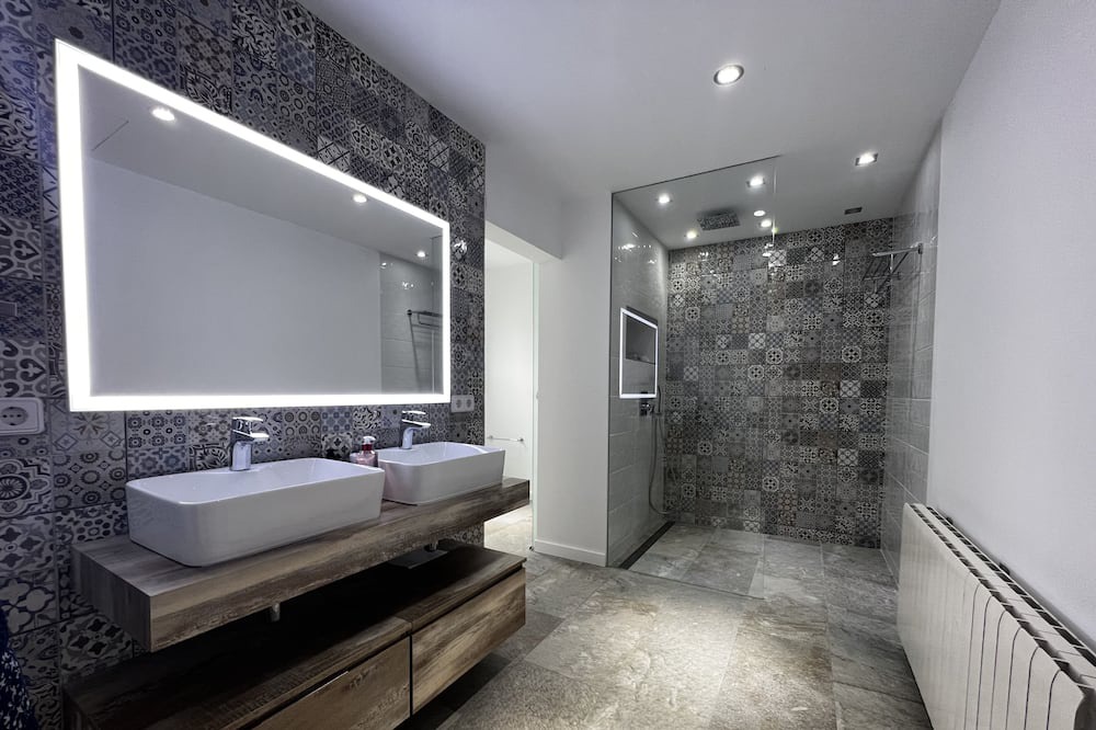 Photo of Bathroom in Caserio De Ca'n Rosell
