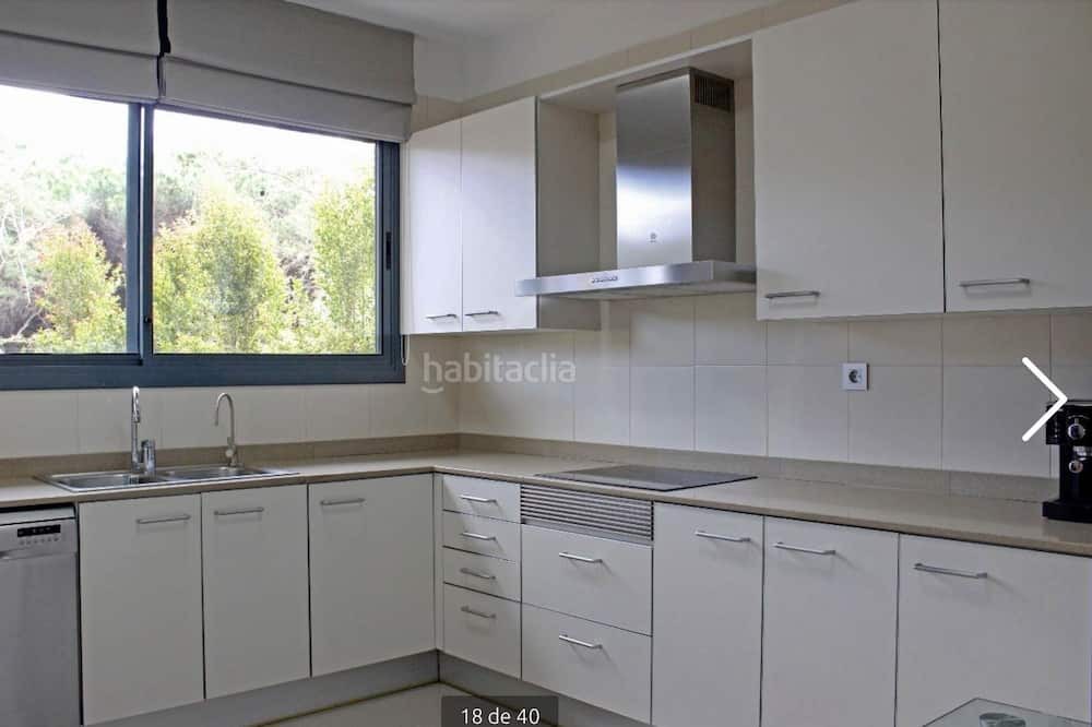 Photo of Kitchen in Gava