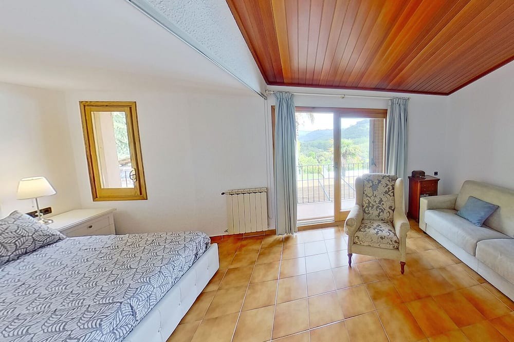 Photo of Bedroom in Arenys de Munt
