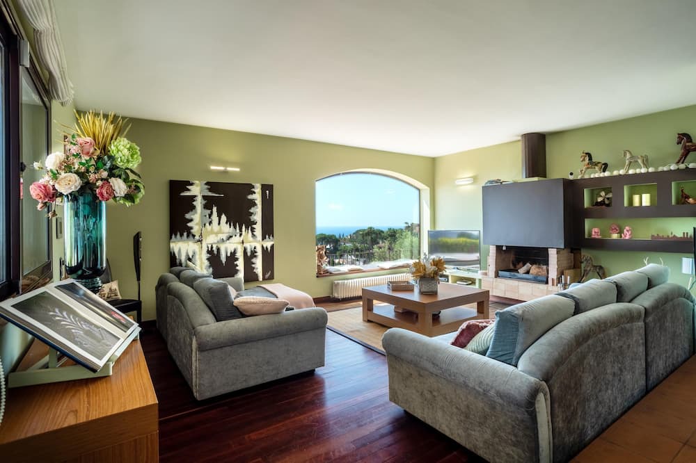 Photo of Livingroom in Alella