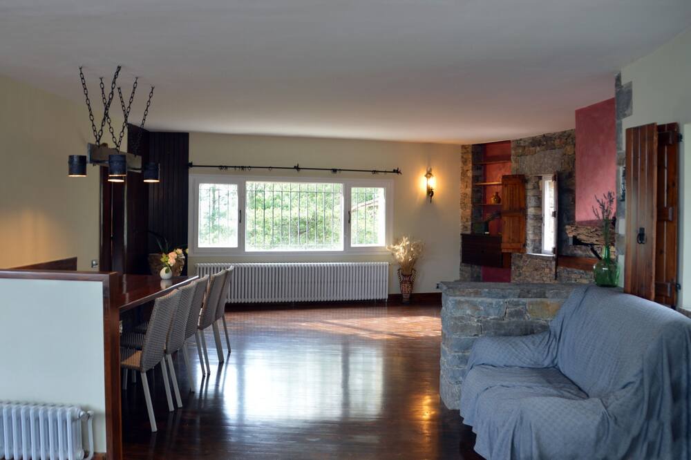 Photo of Livingroom in Sant Boi de Llucanes